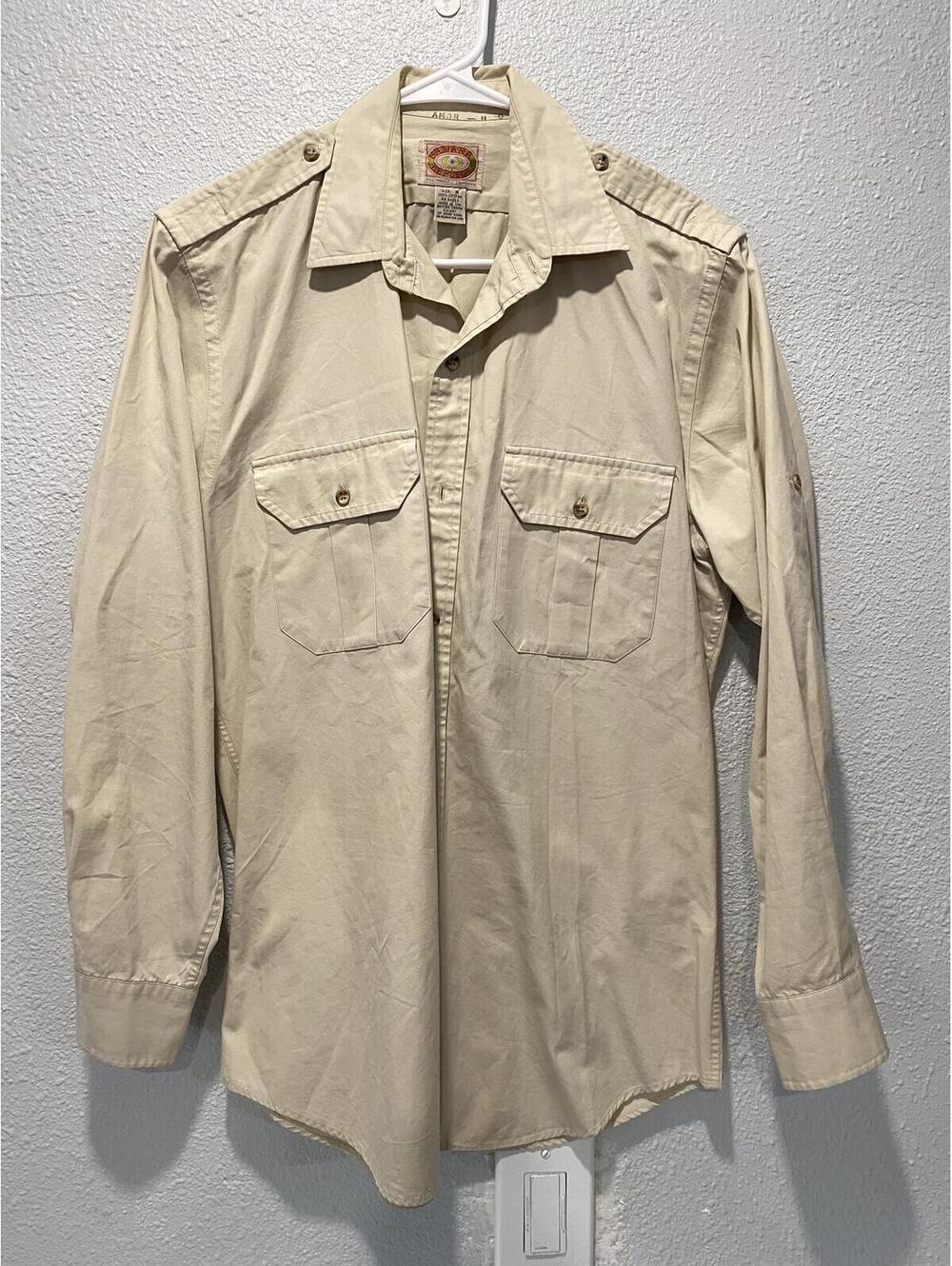 Banana Republic Men's Beige Cotton Button-Up Shirt Medium